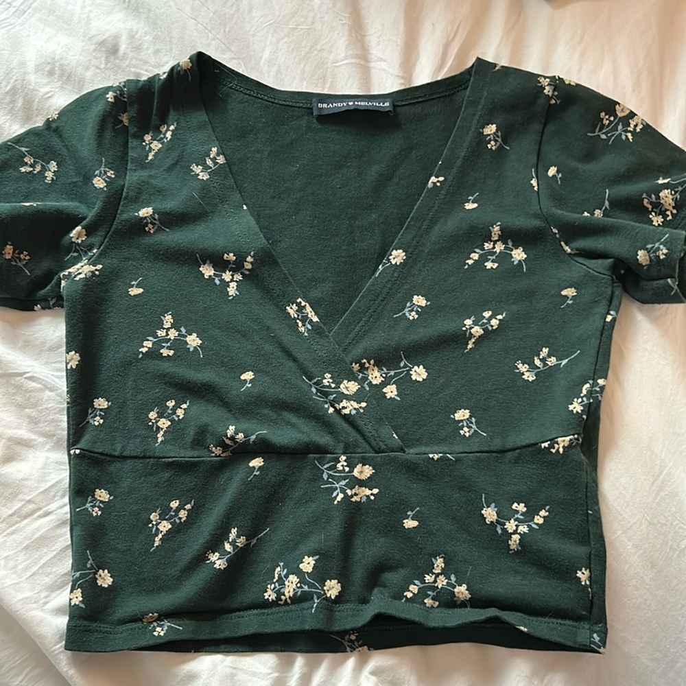 brandy melville crop top